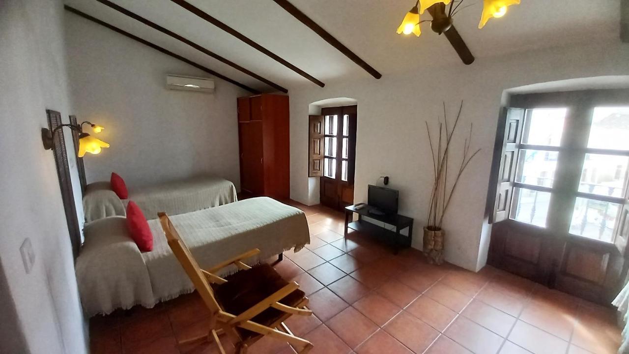 Casa Rural "La Posada De Maria" Мальпартида-де-Касерес Экстерьер фото