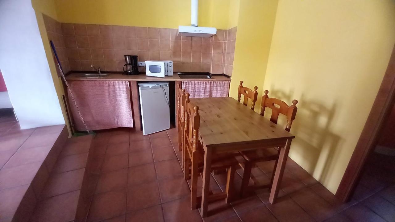 Casa Rural "La Posada De Maria" Мальпартида-де-Касерес Экстерьер фото