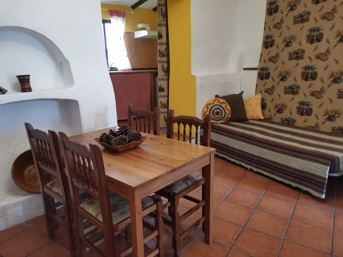 Casa Rural "La Posada De Maria" Мальпартида-де-Касерес Экстерьер фото